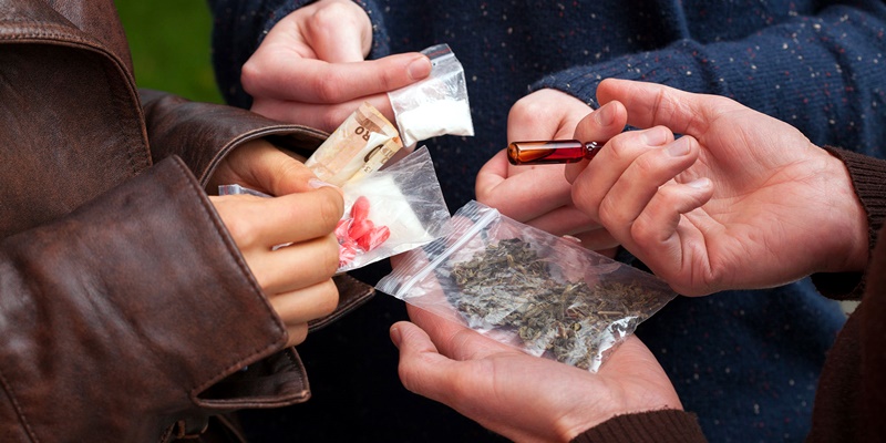Употребата на наркотични вещества сред тийнейджърите е намаляла, според данните от ново проучване