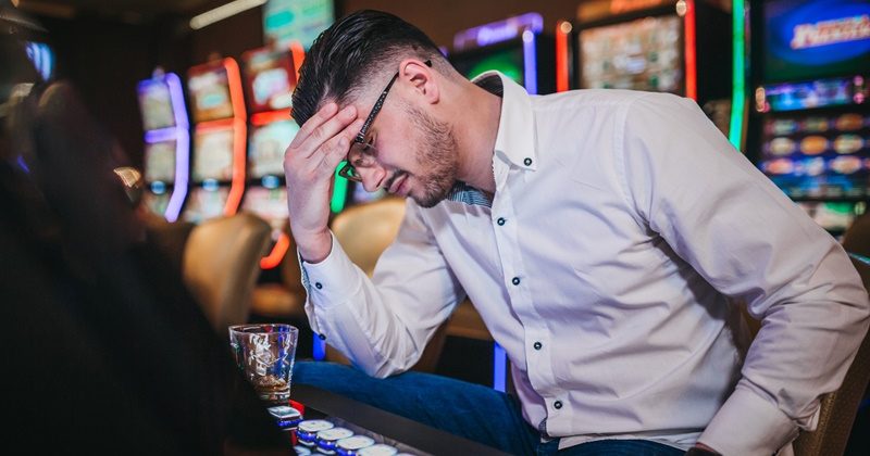 Първият глобален преглед подчертава значителна липса на ангажираност за справяне с вредите от хазарта