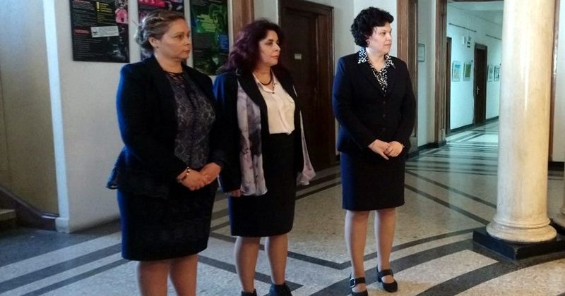 Изложба „България ЗА превенцията и ПРОТИВ наркотиците“ откриха в Министерството на образованието и науката