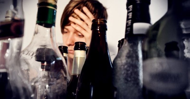 Консумацията на алкохол сред младите намалява – митовете за тази тенденция са разбити