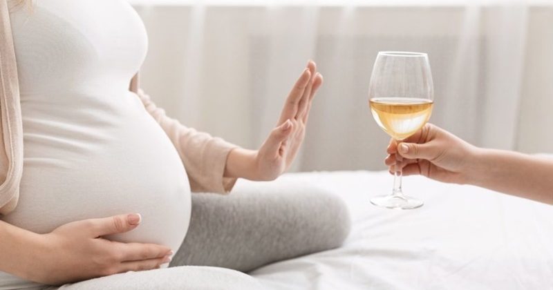 Дори умерената употреба на алкохол по време на бременност е свързана с аномалии при бебето