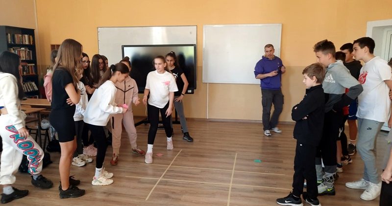 Приключиха дейностите по национална програма „Кодово име Живот“ в шестите класове на ОУ „Цветан Спасов“ – Плевен