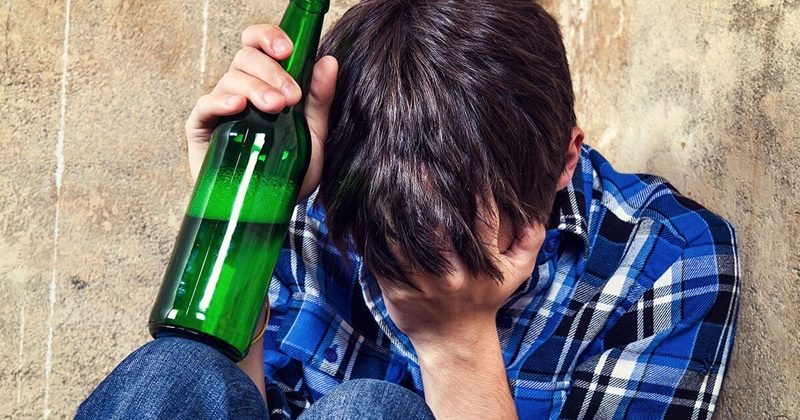 Бдителността на родителите намалява възможността децата им да употребяват алкохол или наркотици